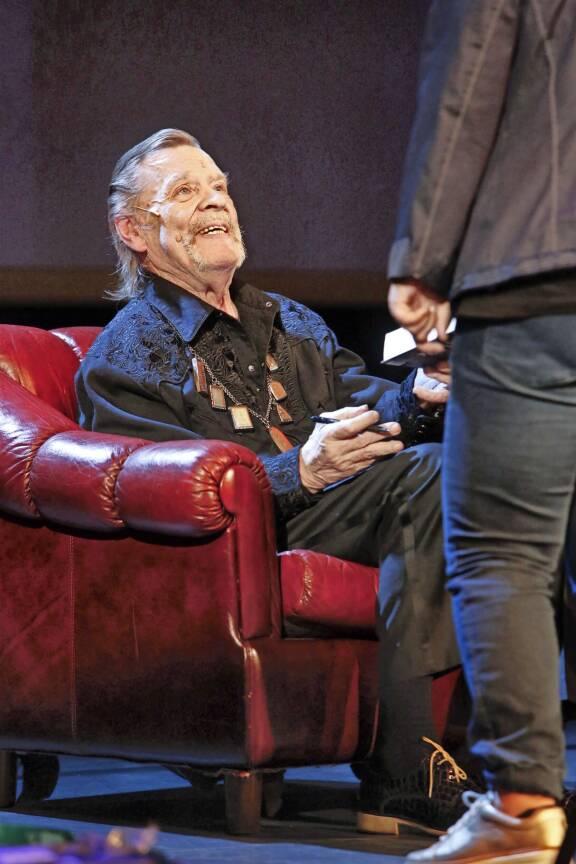 Vesa-Matti Loirin piina kesti vuosia – joutui pakenemaan kotoaan