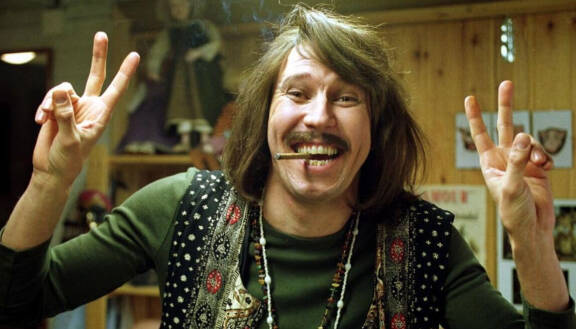 Martti Suosalo sai paljon kiitosta Irwinin roolistaan, josta hän sai myös Jussi-patsaan.