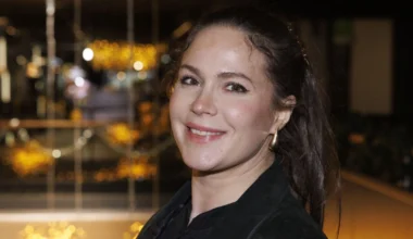 Terapia-elokuva: Pihla Viitala kertoo omasta terapiakokemuksestaan