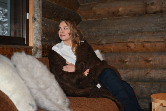 Sirly ei ikävöi karmeaa vuotta 2024.