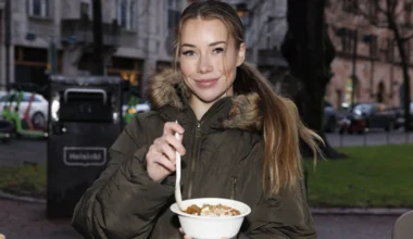 Vau, mikä lady – tässä Kerttu Rissasen Riikka-äiti!