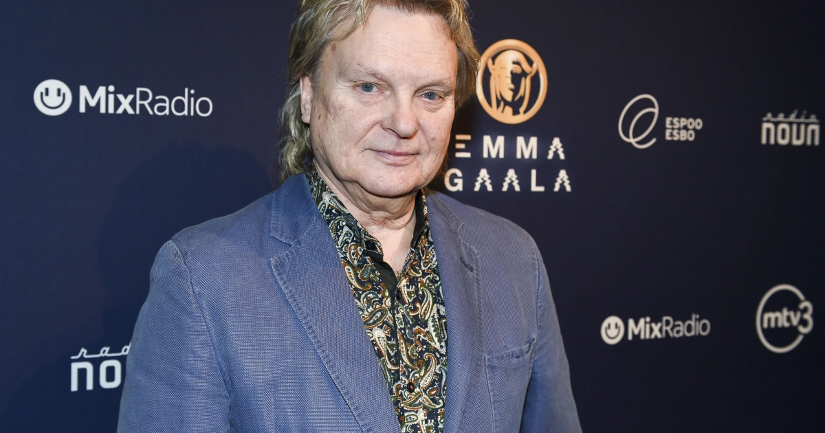 Pepe Willbergin liikenneonnettomuus Helsingissä - Laulajan kommentit ja tapahtumat