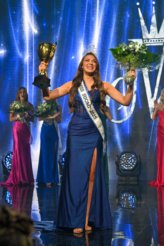 Monien mielestä Sarah on todellisuudessa edelleen Miss Suomi. Arviolta yhtä suuren osan mielestä kruunun vieminen oli oikea päätös.