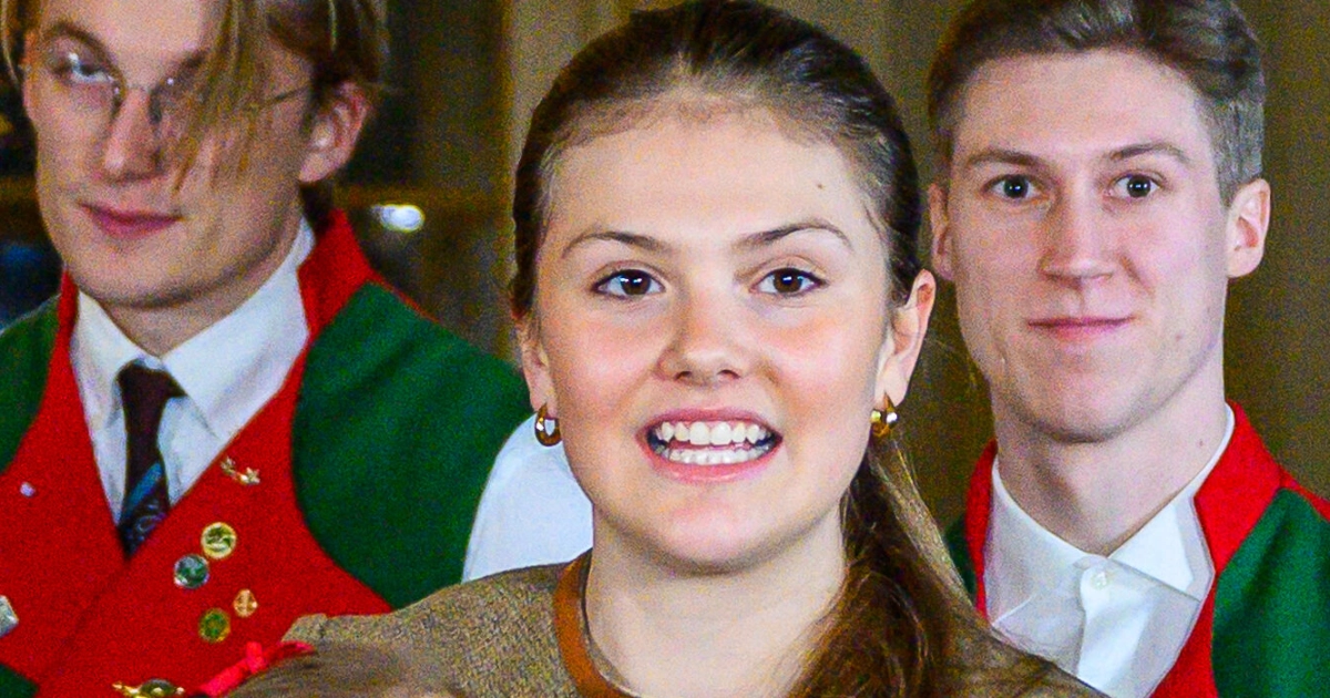 Prinsessa Estelle ja kuninkaalliset serkut loistavat joulukuusijuhlissa - katso upeat kuvat