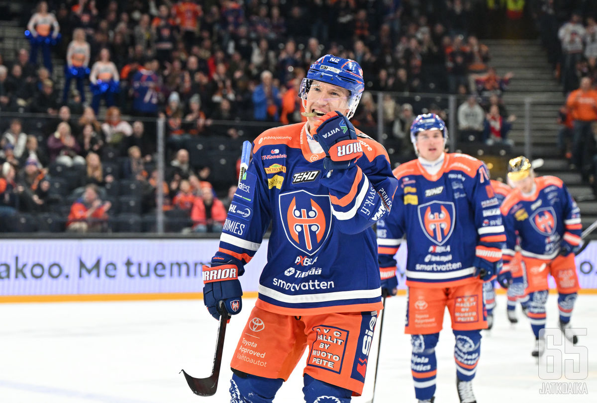 Aapeli Räsänen keräsi tehopisteet 3+1.