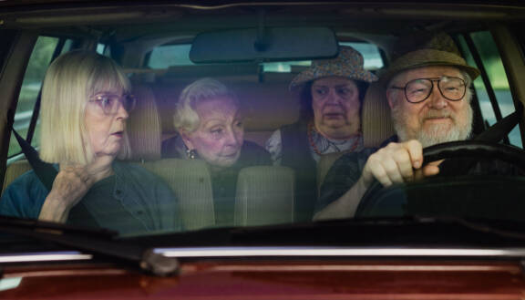 Teräsleidit – kuin viimeistä päivää -elokuvan keskusnelikkoa näyttelevät Leena Uotila, Seela Sella, Sanna-Kaisa Palo ja Eero Saarinen.