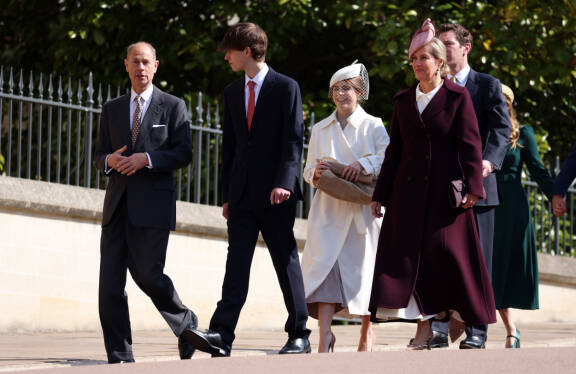 Kuningatar Elisabetin pojanpoika täysi-ikäistyi – edessä suuri päätös