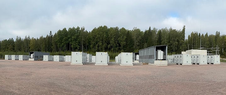 Yksi Suomen suurimmista sähkövarastoista käyttöön – Helen ja Evli tuovat lisää joustoa energiajärjestelmään