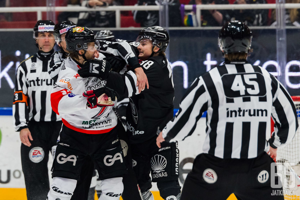 TPS ja JYP väänsivät voitosta pitkään.