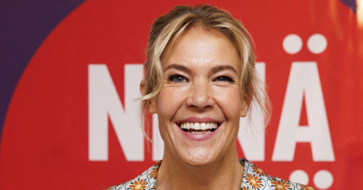 Ella Kanninen pukeutui erikoiseen asuun - katso kuvat!