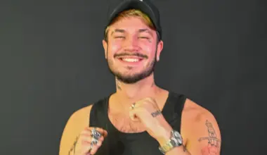 Tapon yritys ja pikkulapsen salakatselu – rappiostriimaajan pimeä tausta paljastui