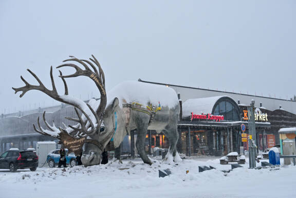 Jounin Kauppa kuvattuna marraskuun lopulla 2025.