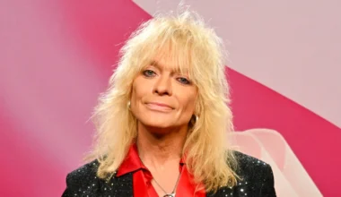 Michael Monroe ja Johanna: Romanttinen Joulukuva Instagramissa