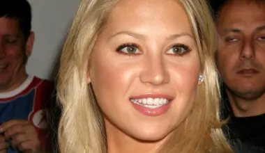 Anna Kournikova ja Enrique Iglesias: vauva syntyi!