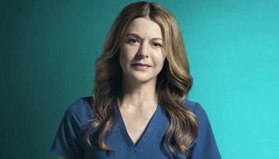 Jane Leeves näytteli tohtori Kit Vossia sairaalasarjassa The Resident.