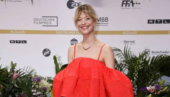 Heike Makatsch Saksan elokuvapalkintogaalassa, Berliinissä, toukokuussa 2025.