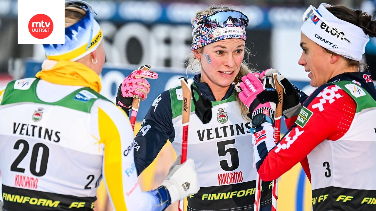 Jonna Sundling, Jessie Diggins ja Heid Weng keskustelivat Rukan olosuhteista.