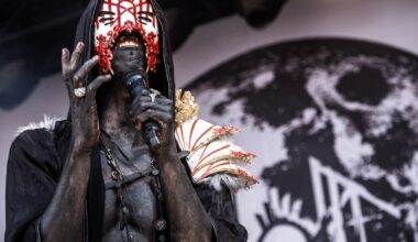 "Kiehtovan surkeaa musiikkia" - The Guardianin musiikkipäätoimittaja nimesi vuoden huonoimman levyn