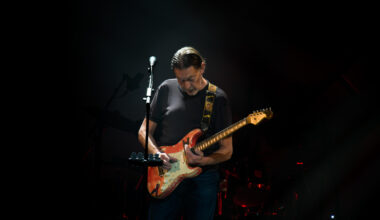 Laulaja Chris Rea on kuollut