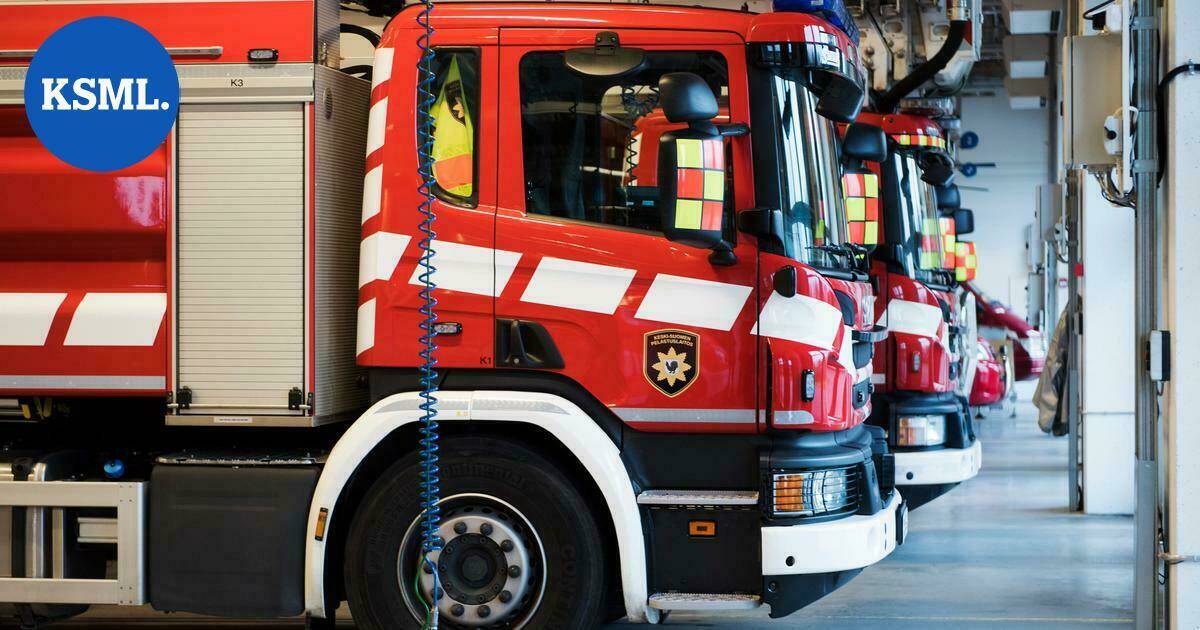 Lämmityksessä ollut auto syttyi palamaan mökkialueella Hankasalmella | Keski-Suomi