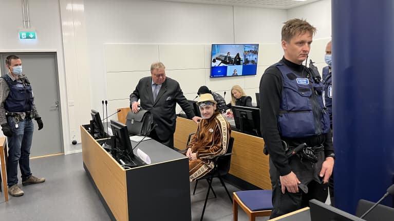 Syytetty Milan Jaff oikeudessa.