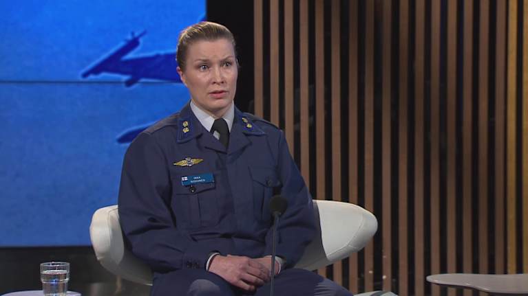 Inka Niskanen, everstiluutnantti, ilmasotaopin pääopettaja, MPKK