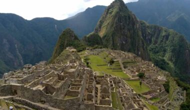 Turistijunat törmäsivät Machu Picchun radalla vakavin seurauksin | Uutisia lyhyesti