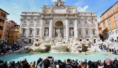 Rooma alkaa veloittaa pääsy­maksua kuuluisalle Trevin suihku­lähteelle | Uutisia lyhyesti