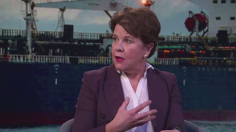 Hybridikeskuksen johataja Teija Tiilikainen.