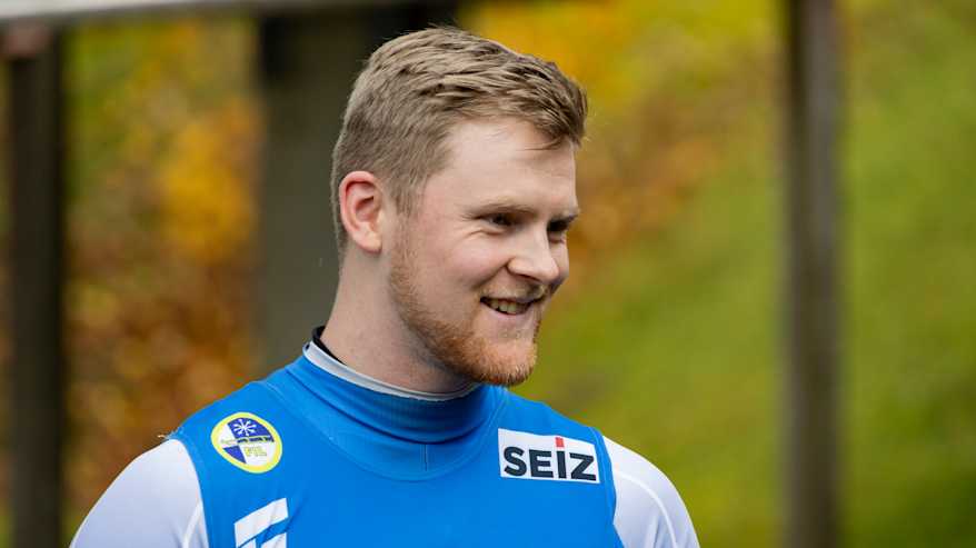 Ohjaskelkkailija Walter Vikström.