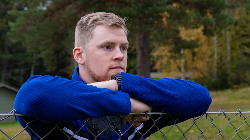 Ohjaskelkkailija Walter Vikström.