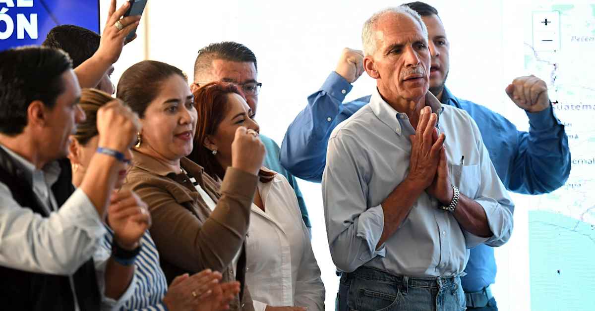 Trump syyttää Hondurasin vaaliviranomaisten yrittävän muuttaa presidentinvaalien tuloksia | Uutisia lyhyesti