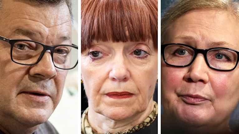 Kuvakombossa Jens Kukka, leena Koivuniemi ja Anneli Auer.