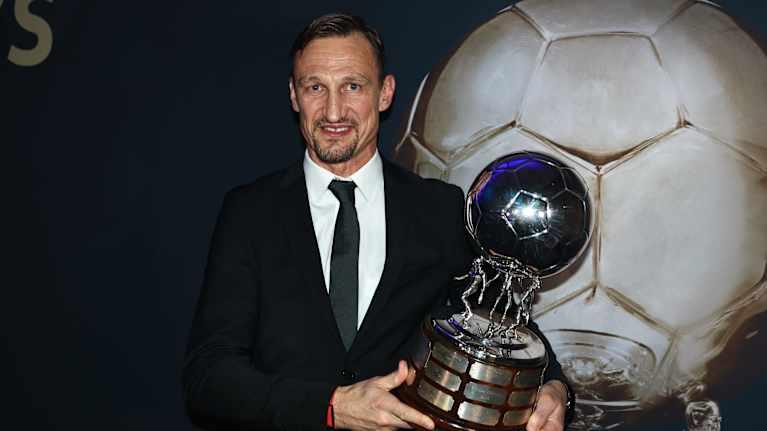 Sami Hyypiä kuvassa.