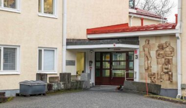 Väkivaltaa kuopiolaisessa hoitoyksikössä: hoitajaa lyötiin haarukalla silmään, lapsi teljettiin huoneeseen laudalla | Kotimaa