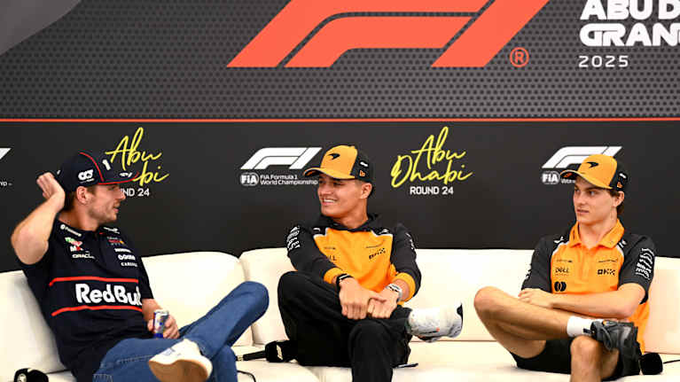Max Verstappen, Lando Norris ja Oscar Piastri.