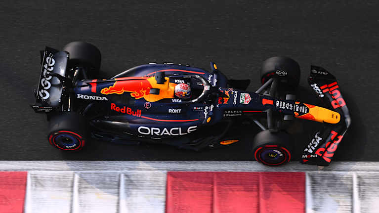 Max Verstappen aika-ajoissa.