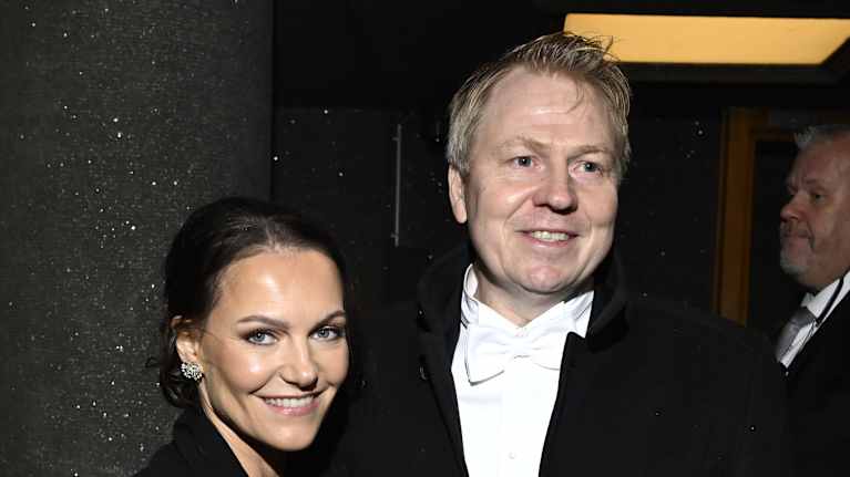 Katri ja Aki Riihilahti Linnan juhlissa.