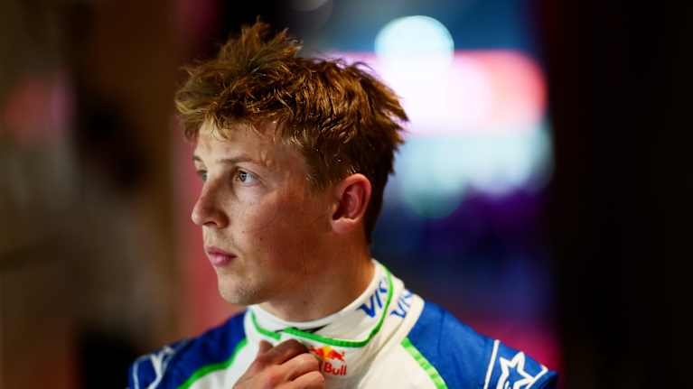 Liam Lawson ajoi Racing Bullsilla.