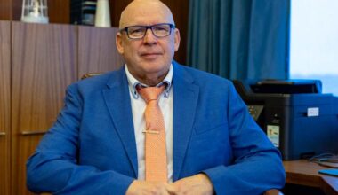 Lähes koko 2000-luvun isoa satamaa johtanut Kimmo Naski jää eläkkeelle: ”Ukrainan rauha voisi kääntää talouden” | Kotimaa