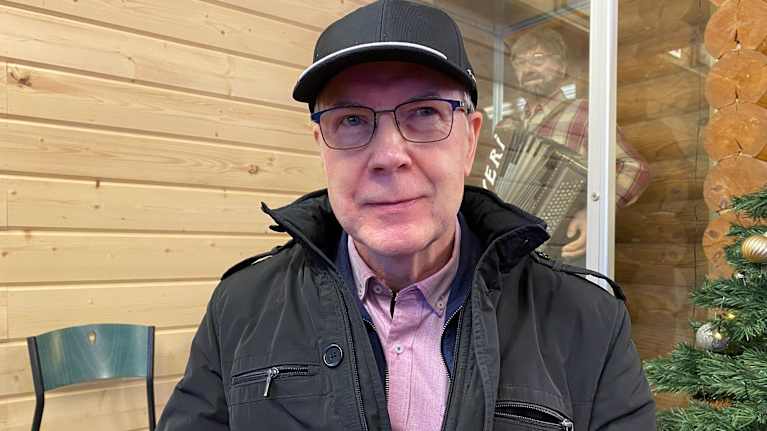 Varkauden Teboil Severin yrittäjä Seppo Halonen. 