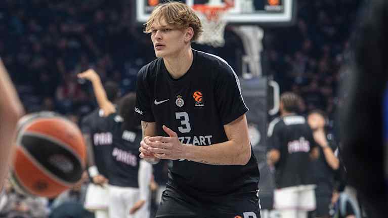 Miikka Muurinen Partizan Belgradissa.
