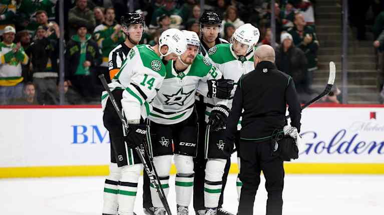 Roope Hintz tuskissaan.