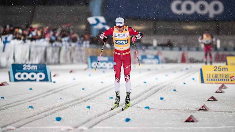 Johannes Kläbo Erik Valnesin kanssa.