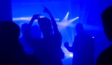 Yökerhojen viimeiset hitaat – Hyvinkään yössä näkyy sama muutos, joka on käynnissä pitkin Suomea | Päijät-Häme