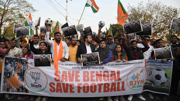 Protesti Kalkutassa, kun Lionel Messin tapahtuma meni pieleen.