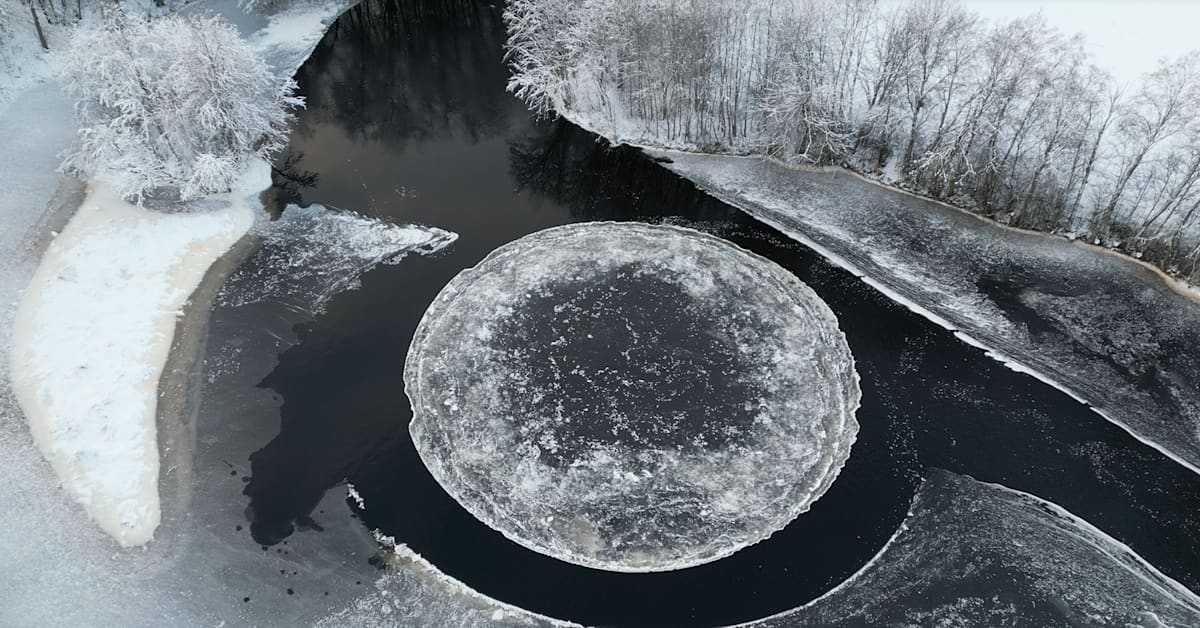 Luonto muovasi jokeen valtaisan jääkarusellin Vetelissä – tutkija: ”Tämä on suurin, jonka olen Suomessa nähnyt” | Kotimaa