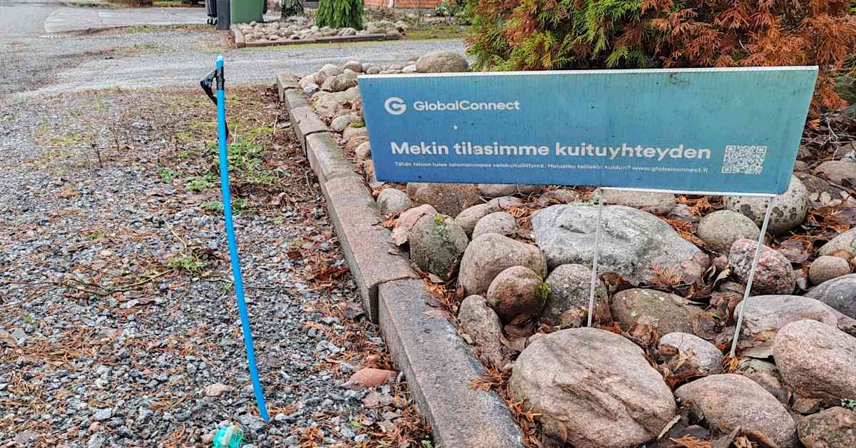 Valokuituyhtiö jatkoi kaivuita Porissa, vaikka kaupunki kielsi – katuvalvoja: ”Röyhkeää toimintaa” | Kotimaa