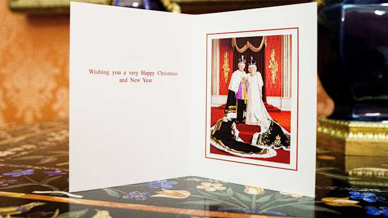 Britannian kuningas Charles III:n ja kuningatar Camillan joulukortti vuodelta 2023.