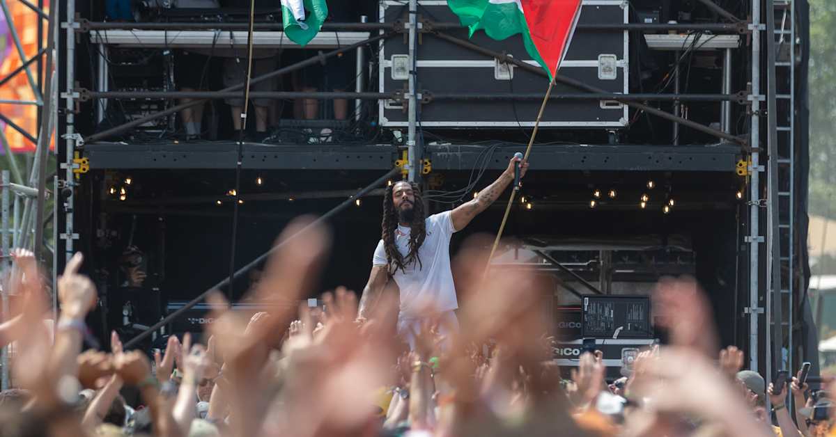 ”Kuolema Israelin asevoimille” -huutoja johtanut brittiartisti vapautettiin rikosepäilyistä | Uutisia lyhyesti